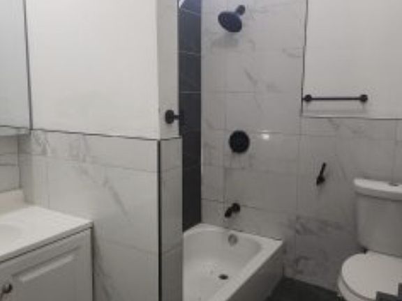 2nd image of 59 Davenport Ave #3