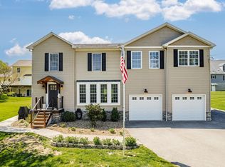 18 Pickadilly Way, Morgantown, WV 26505