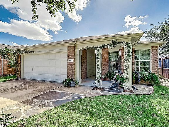 2nd image of 4823 Sable Field Ln