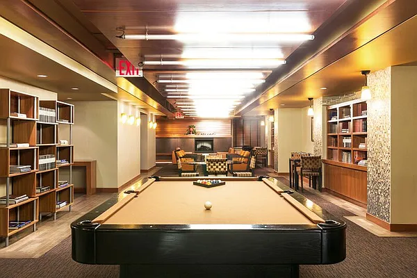 Rented by The Durst Organization | media 6