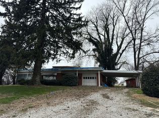 2 Notre Dame Hls, Belleville, IL 62223