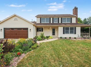 6895 Vista Dr, Saginaw, MI 48603