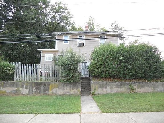 5th image of 624 Park Ave