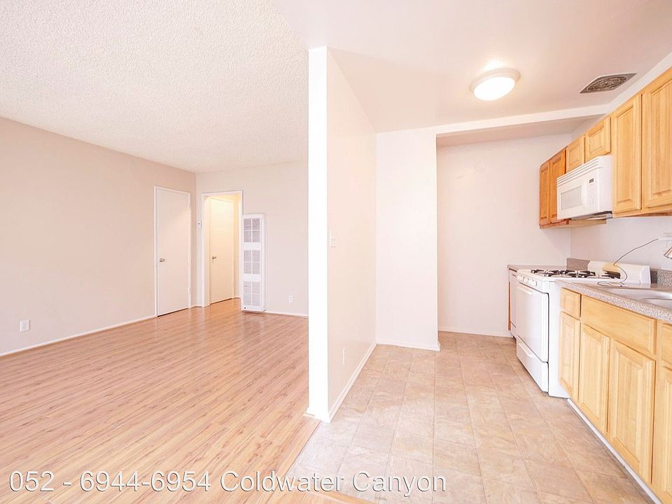1st image of 6954 Coldwater Canyon Ave APT 3