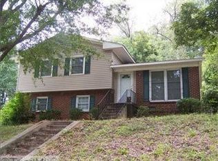 1211 Cliffwood Dr, Greensboro, NC 27406