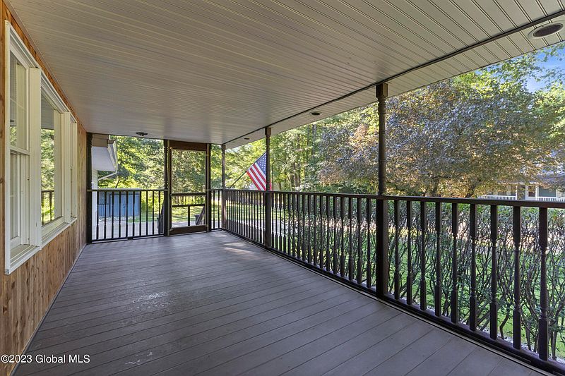 3rd image of 115 Forest Drive