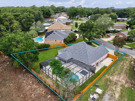 4th image of 36 Hillcrest Dr
