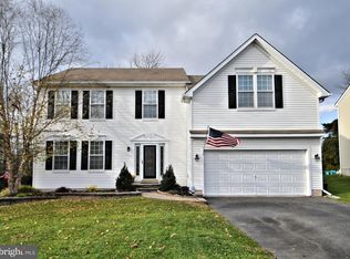 1022 Fallbrook Ln, Pottstown, PA 19464