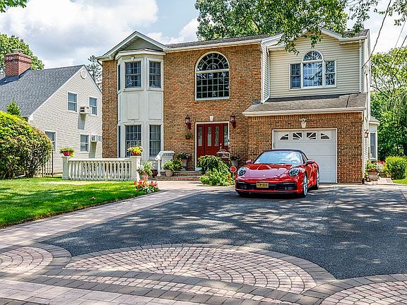 2nd image of 16 Rhame Ave