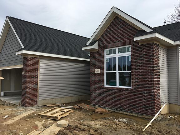 3rd image of 2429 Turning Leaf Ln