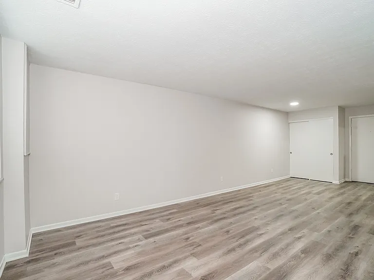 Olentangy Terrace — Photo 24