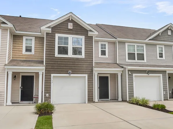 9752 Transplanter Cir, Ladson, SC 29456