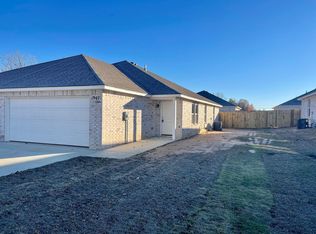 1905 Mulberry St, Wagoner, OK 74467