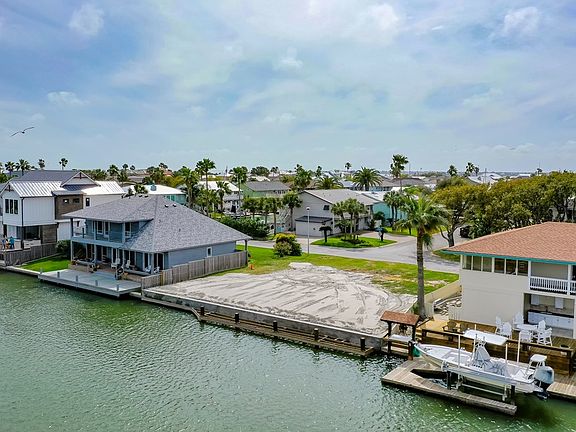 5th image of 13 Bahama Dr