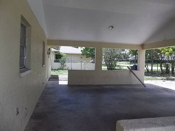 Carport