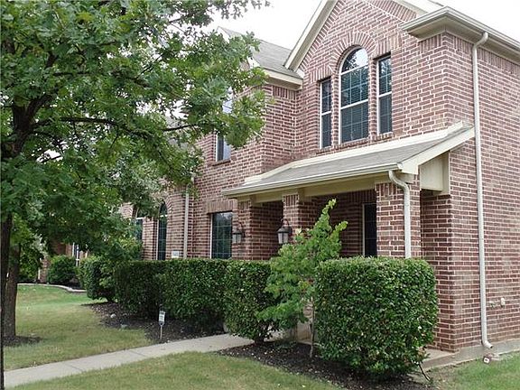 3rd image of 11482 La Grange Dr
