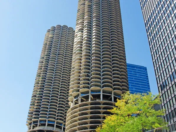 (undisclosed Address), Chicago, IL 60654