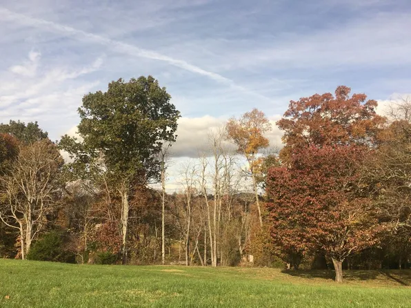 38 Splendor View Dr, Somerset, KY 42503