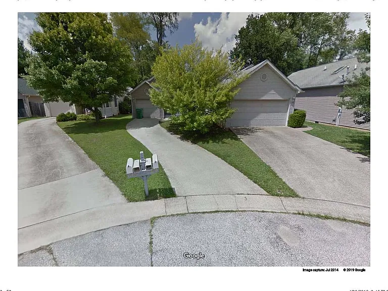 408 W Somersbe Pl — Photo 9
