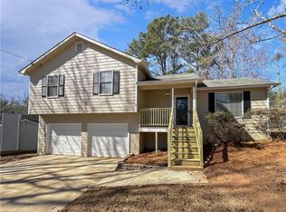 116 Westwood Dr, Dallas, GA 30132