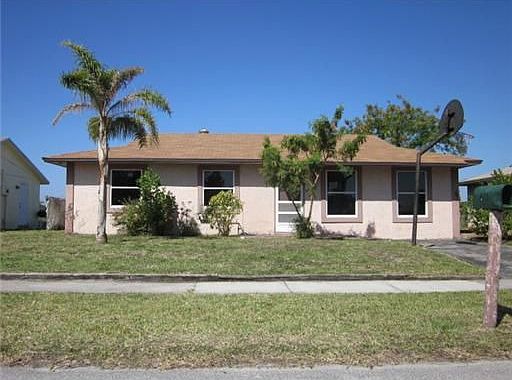 1st image of 601 SW 83rd Ave