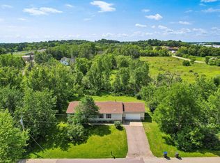 123 W Prairie St, Endeavor, WI 53930