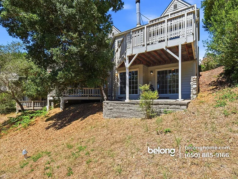 812 Isbel Ct — Photo 3