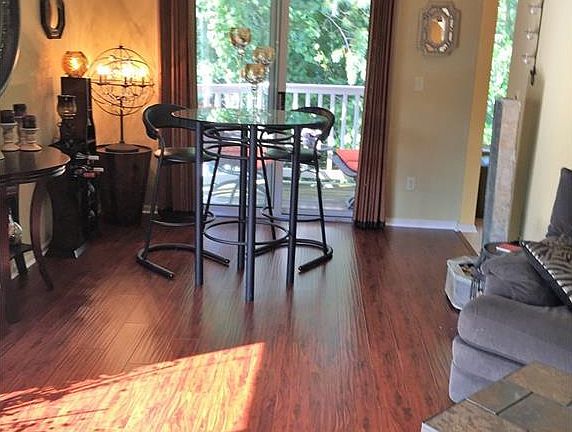5th image of 361 Village Pointe Dr #3
