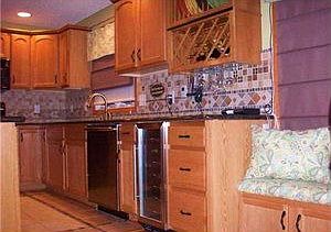 4th image of 4275 Arrowwood Dr