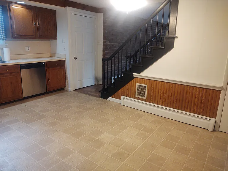 211 Lancaster Ave #211 — Photo 7