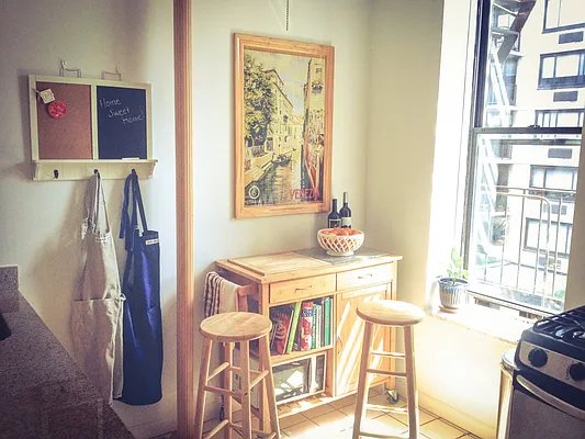 Rented by Aryeh Realty | media 29