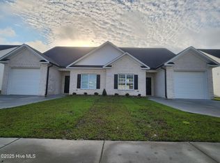 2121 Dartford Dr #B, Greenville, NC 27834
