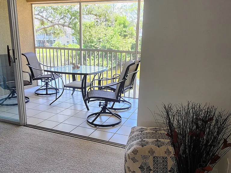 186 Pebble Shores Dr #204 — Photo 25