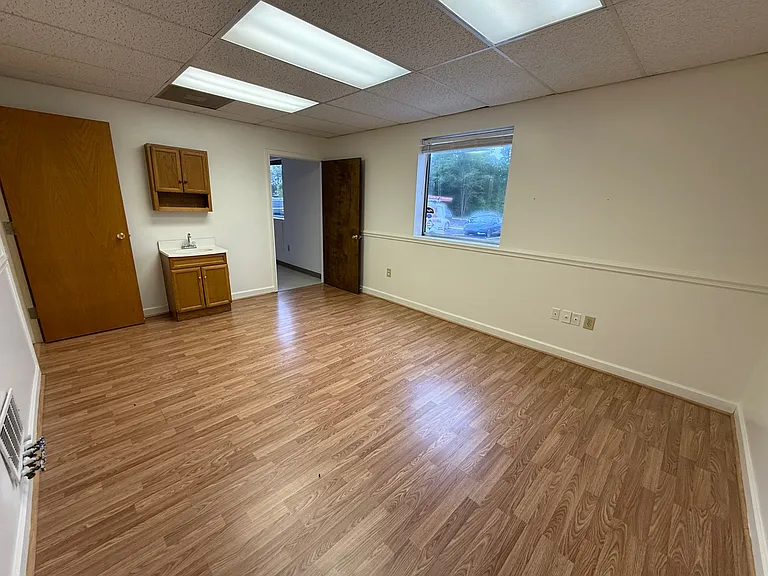 1230 Woodland Dr #116 — Photo 10