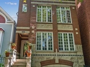 3223 N Seminary Ave #1, Chicago, IL 60657