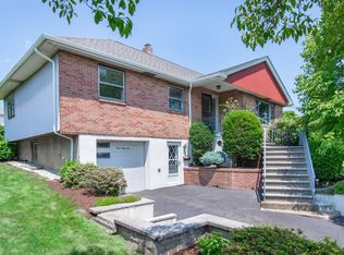 164 Roundhill Dr, Yonkers, NY