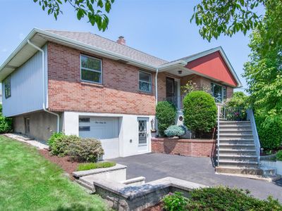 164 Roundhill Drive, Yonkers, NY, 10710