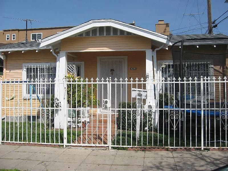 1st image of 4270 Dwight St