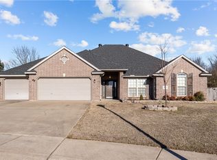 2236 Spring Creek Ave, Springdale, AR 72764