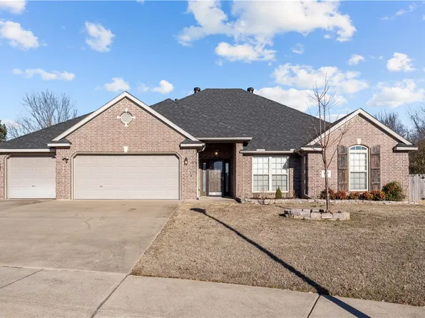 2236 Spring Creek Ave, Springdale, AR 72764