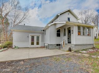 12 Harts Ln, Berwick, PA 18603