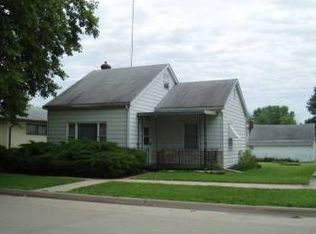 1218 Avenue E, Fort Madison, IA 52627