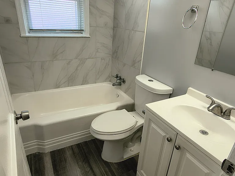 355 Grovethorn Rd — Photo 5