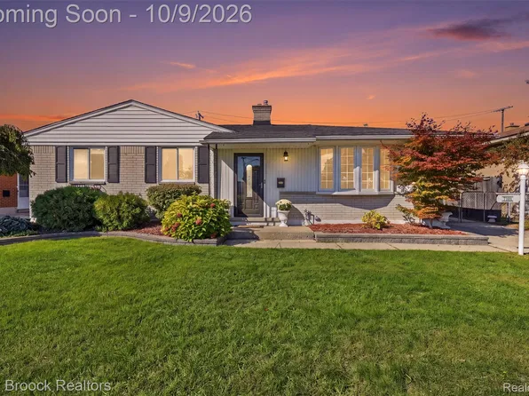 7101 N Wildwood St, Westland, MI 48185