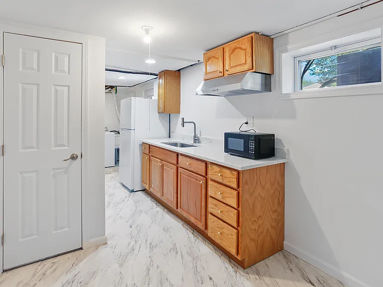 4227 University Dr — Photo 18