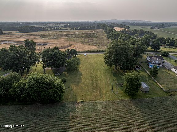 4th image of 992 Old Seven Mile Pike