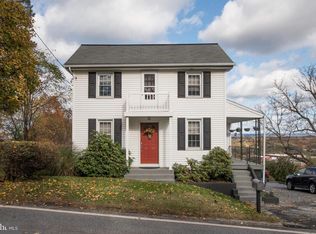 7930 Chamber Hill Rd, Harrisburg, PA 17111