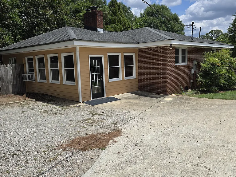 2540 Lake Wheeler Rd — Photo 14