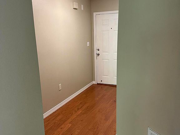 3rd image of 23 Hidden Cove Cir #A