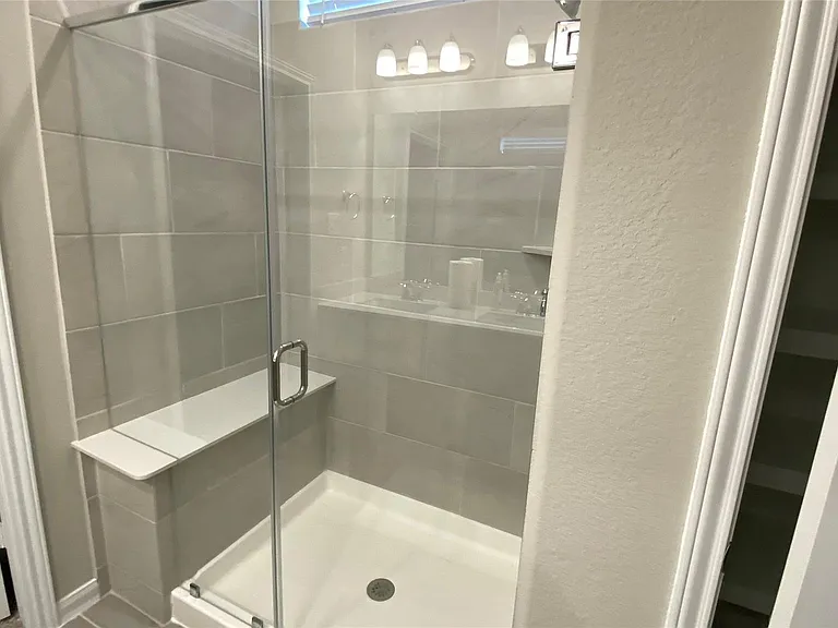 7059 Silverleaf Oak St — Photo 15